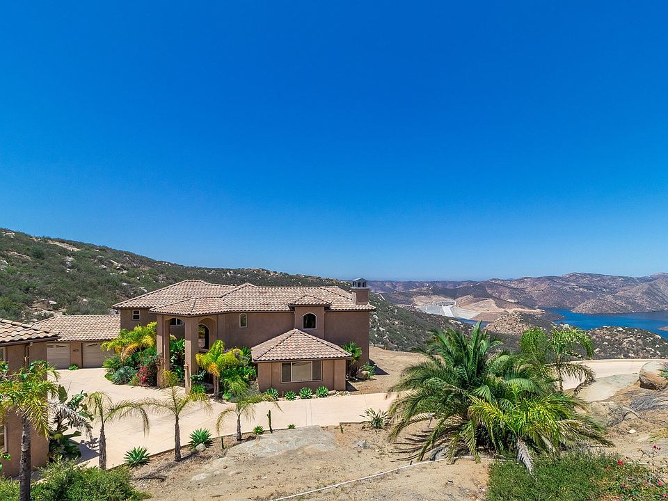 1st image of 12795 Vicente View Dr