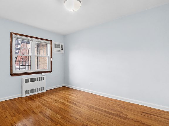 5th image of 65-43 Woodside Ave #1