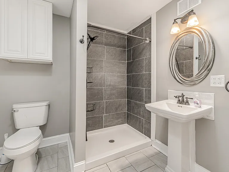 1164 Bradford Mountain Rd — Photo 8