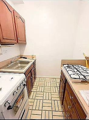 5th image of 530 E 89th St APT 1J