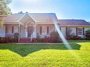 1303 Holley Knoll Ln, Fort Mill, SC 29715