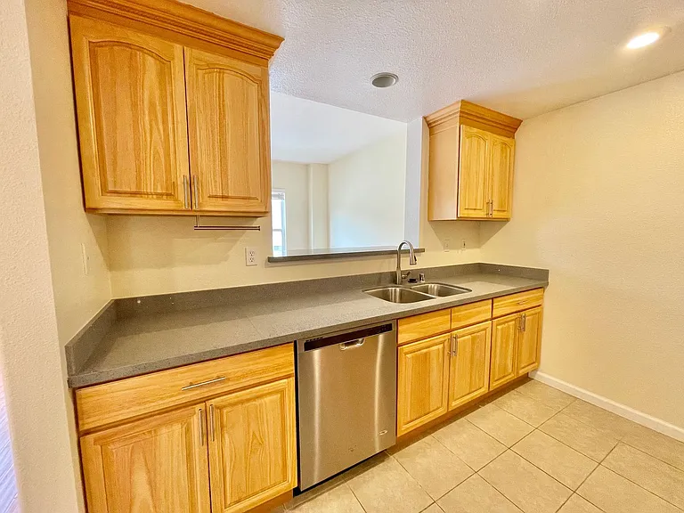 171 Stoneridge Ln — Photo 12