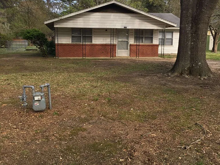 3101 Kay Don Rd — Photo 1