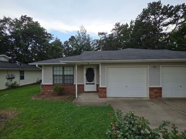 121 Sequoya Dr #A & B
