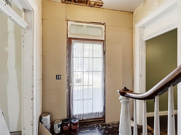 5th image of 637 Fosters Maineville Rd