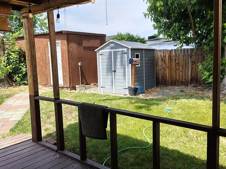 912 Cornell Ave — Photo 3