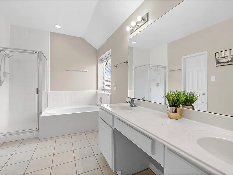 8619 Bridge Park Dr — Photo 20
