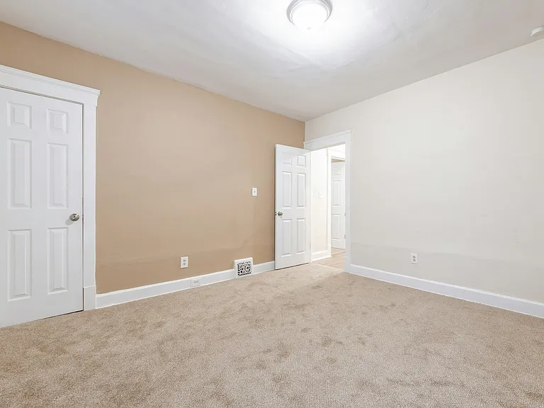 10618 Crestwood Ave — Photo 17