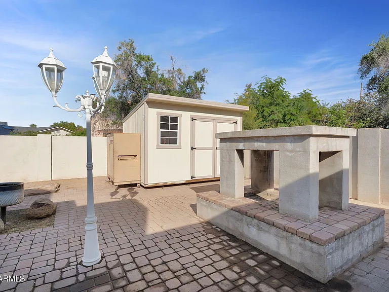 2542 W Nopal Ave — Photo 44