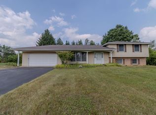5980 Dover Ln, Traverse City, MI 49685