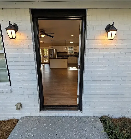 537 Eastside Dr — Photo 4