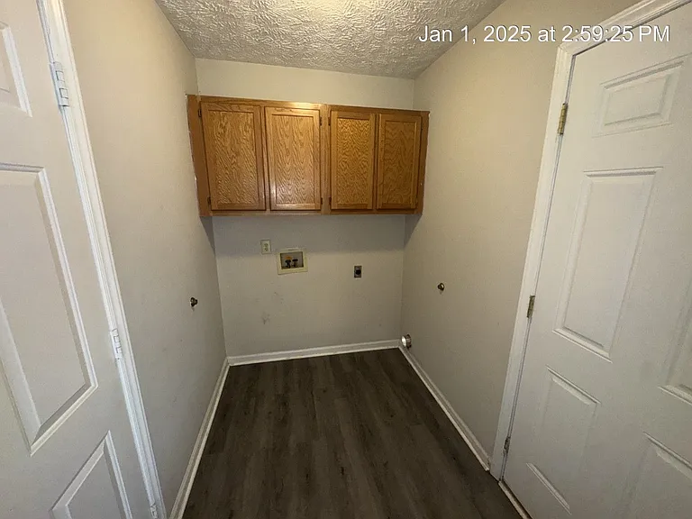 5021 Paulsun Dr — Photo 11