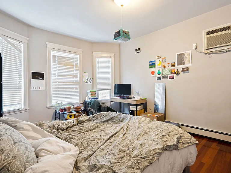 783 Cambridge St #2R — Photo 12