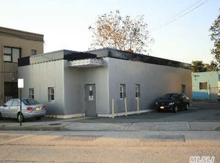 39A Rocklyn Ave, Lynbrook, NY 11563