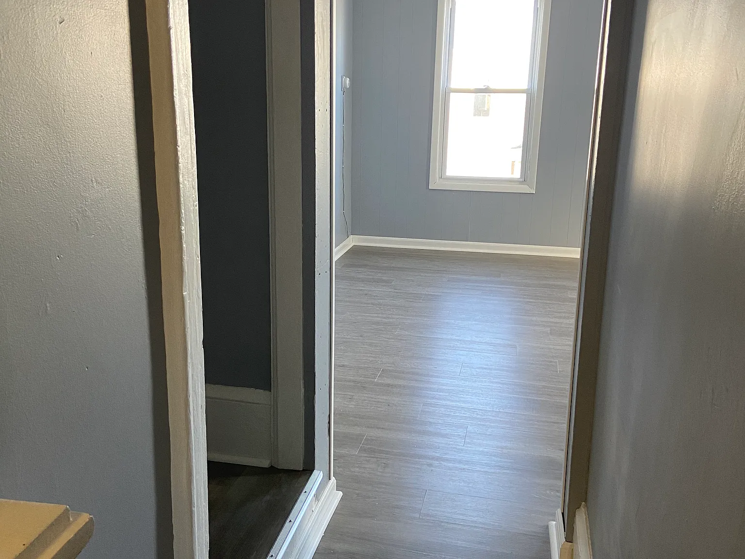 143 W White St — Photo 3