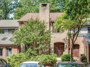 5707 Waters Edge Landing Ct, Burke, VA 22015