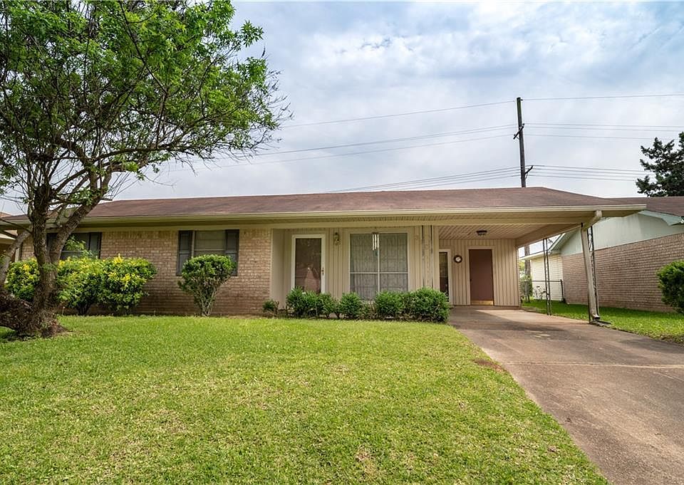 1st image of 3308 Evergreen Dr