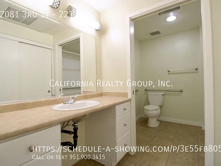 3rd St, 42081 — Photo 31