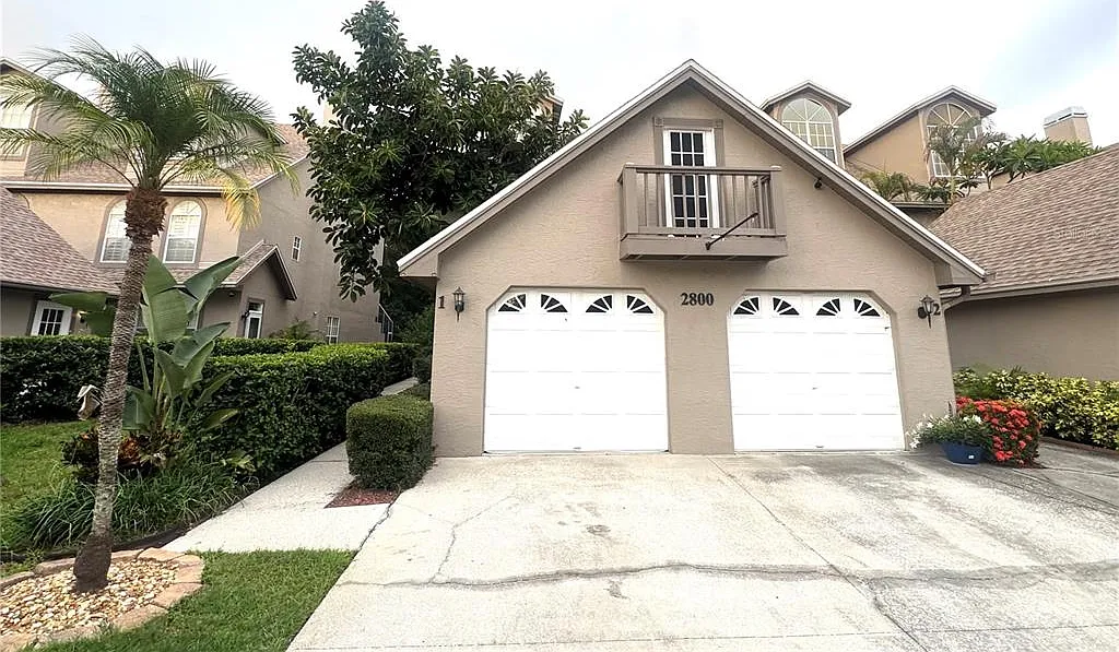 2800 Countryside Blvd — Photo 1