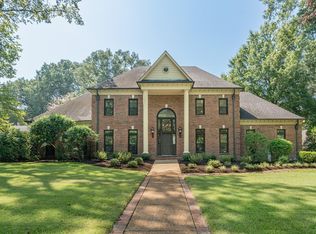 745 W Suggs Dr, Memphis, TN 38120