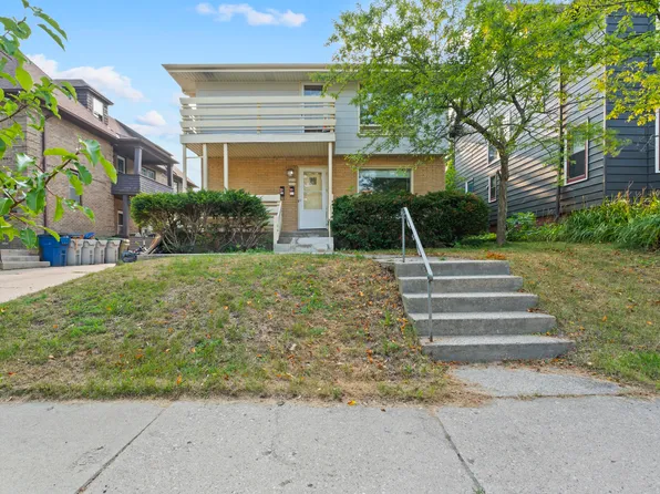 3216 N Downer Ave, Milwaukee, WI 53211