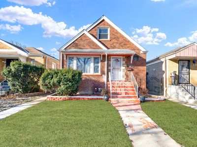 7350 S Maplewood Ave, Chicago, IL, 60629