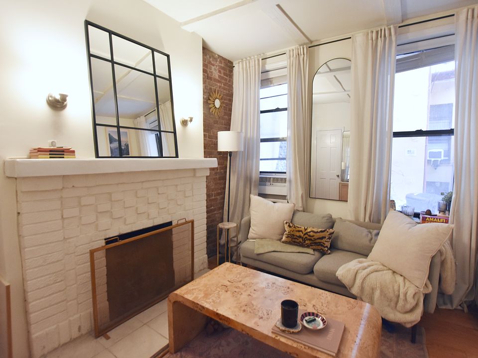 1st image of 11 Cornelia St APT 2R