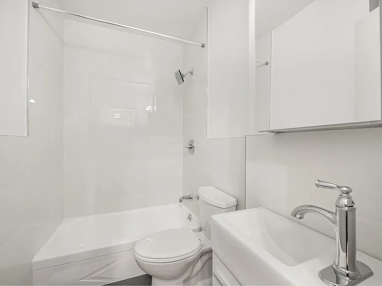 308 W 82nd St #2B — Photo 7