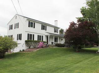 49 Saddle Rock Dr, Poughkeepsie, NY 12603