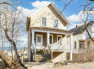 718 E 5th St, Duluth, MN 55805