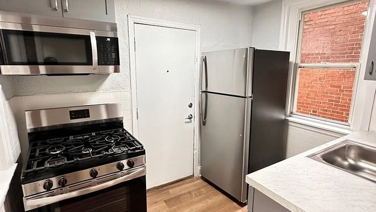 4939 Walnut St, Philadelphia, PA 19139 - 4939 - 3R — Photo 1