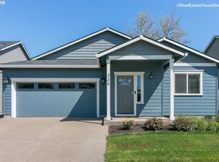 335 E Rentfro Way, Newberg, OR 97132