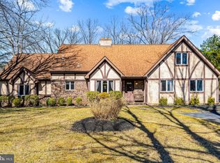 1 Whiting St, Berlin, NJ 08009