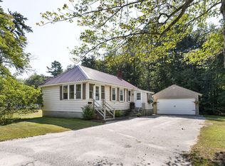 18 Park St, Mechanic Falls, ME 04256