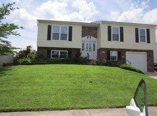 3427 Parkfalls Dr, Nottingham, MD 21236