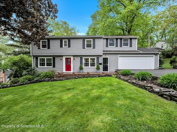 703 Lilac Ln, Clarks Summit, PA 18411