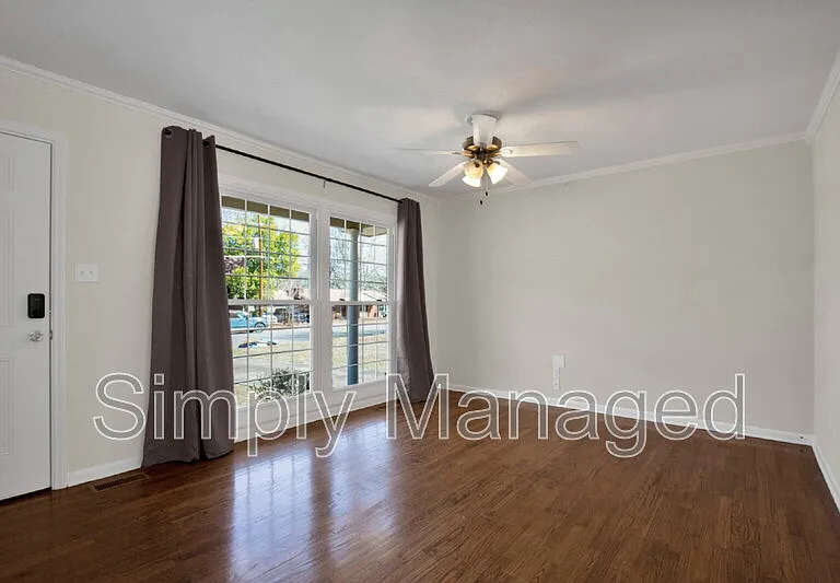 7262 Ryan St — Photo 5