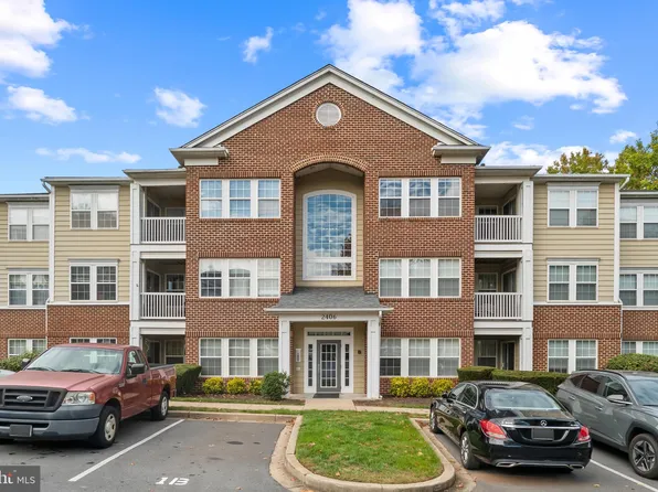 2406 Dominion Dr APT 1B, Frederick, MD 21702