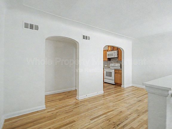 5th image of 2705 W Park Pl