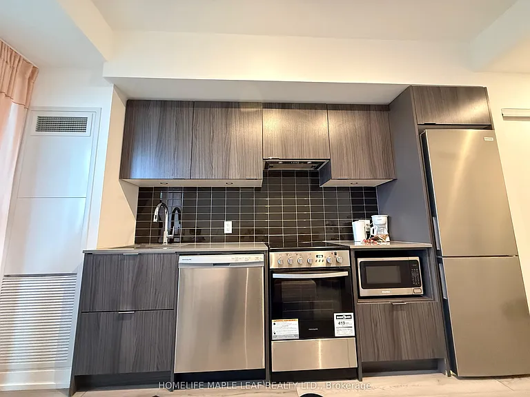 395 Bloor St E #4908 — Photo 5