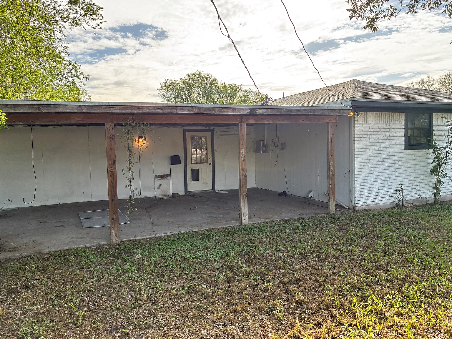 4 bed, 1600 sqft, $1,800 — Photo 3