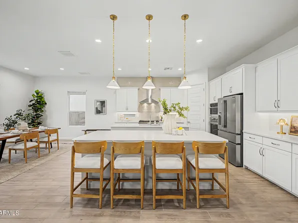 5956 E SINCLAIR Street, Phoenix, AZ 85054