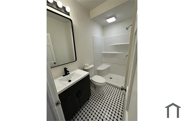 Building Photo - 40 N Manning Blvd #2