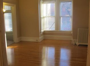 579 Holly Ave, Saint Paul, MN 55102