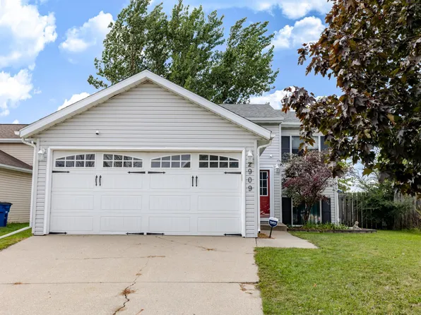 2909 29th Avenue Cir S, Moorhead, MN 56560