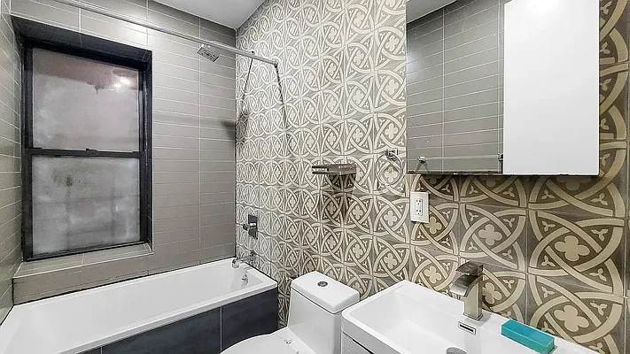 Rented by Brickview NYC Realty NYV LLC | media 5