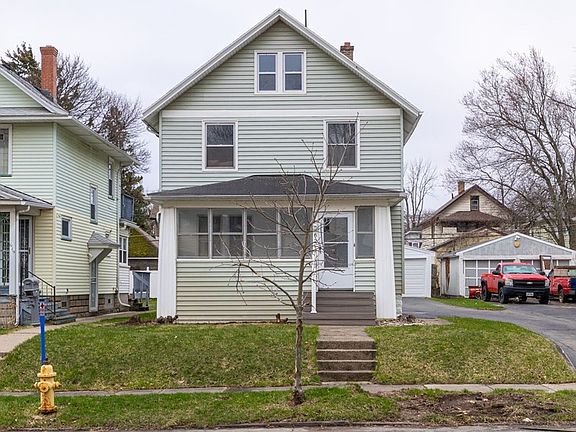 2nd image of 621 Clay Ave