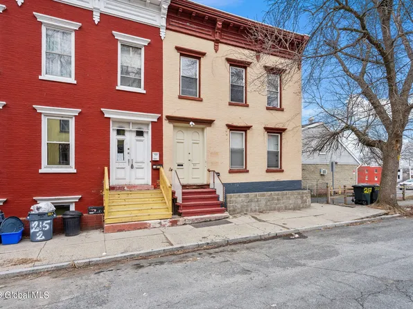 217 9th Street, Troy, NY 12180
