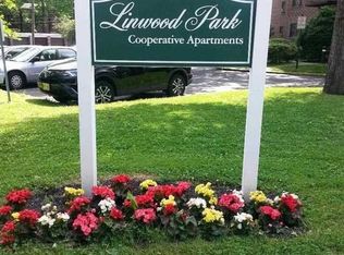 3021 Edwin Ave APT 5A, Fort Lee, NJ 07024