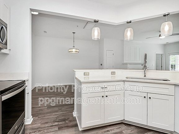 5th image of 14307 San Paolo Ln #1
